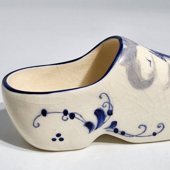 Ceramic Dutch Windmill Painted Clog Shoe Planter Japan Blue White VTG - Picture 8 of 10